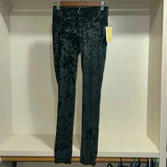 Leggings - Picture 1 of 5